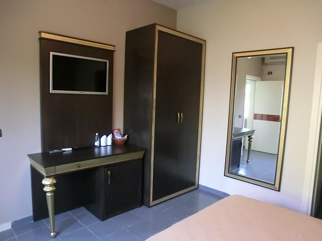 Old Town Rooms Tirana Room photo